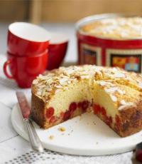 Пирог бисквитный с ягодами рецепт с фото Бисквитный пирог с заморож ягодами